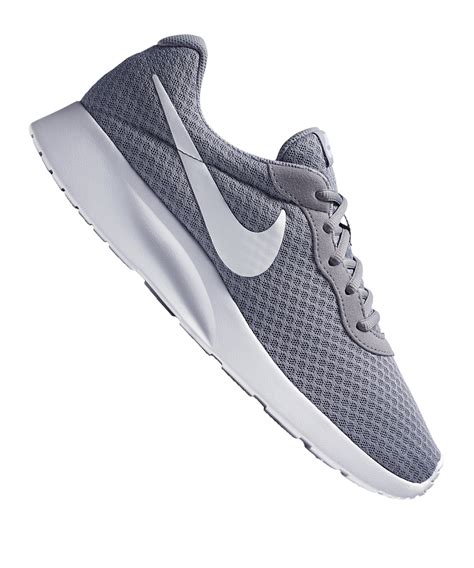 damen nike schuhe grau weiß|nike schuhe frauen.